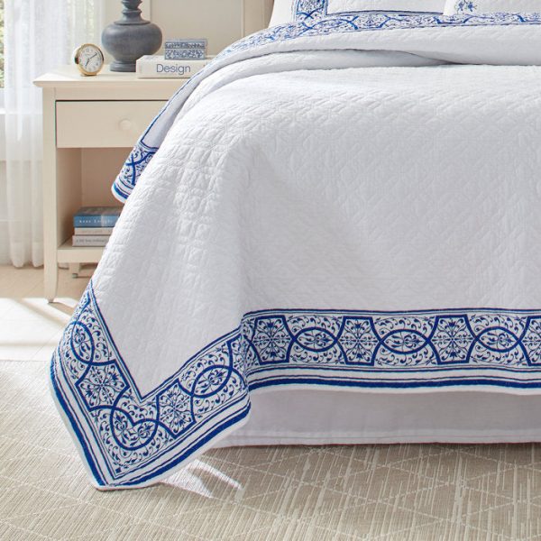 Laura Ashley 100% Cotton Quilt, Queen Online Hot Sale